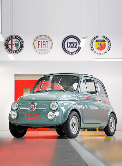 1958 Fiat Abarth 500 record Pininfarina | Salon Rétromobile