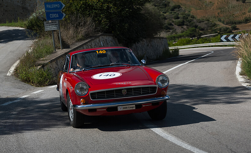 D15_Abarth-2400-Coupe-Allemano