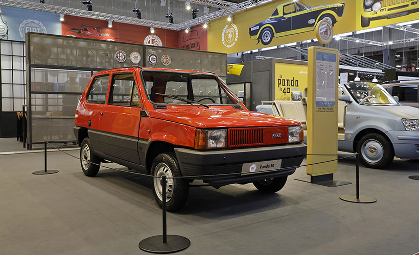 D08-Retromobile-2020